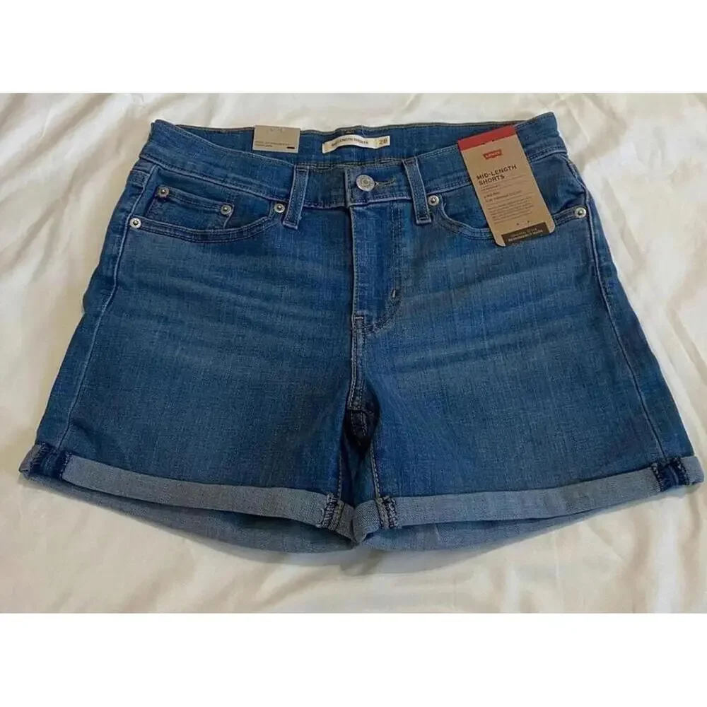 Levi's mid length shorts size 28 - Picture 1 of 4
